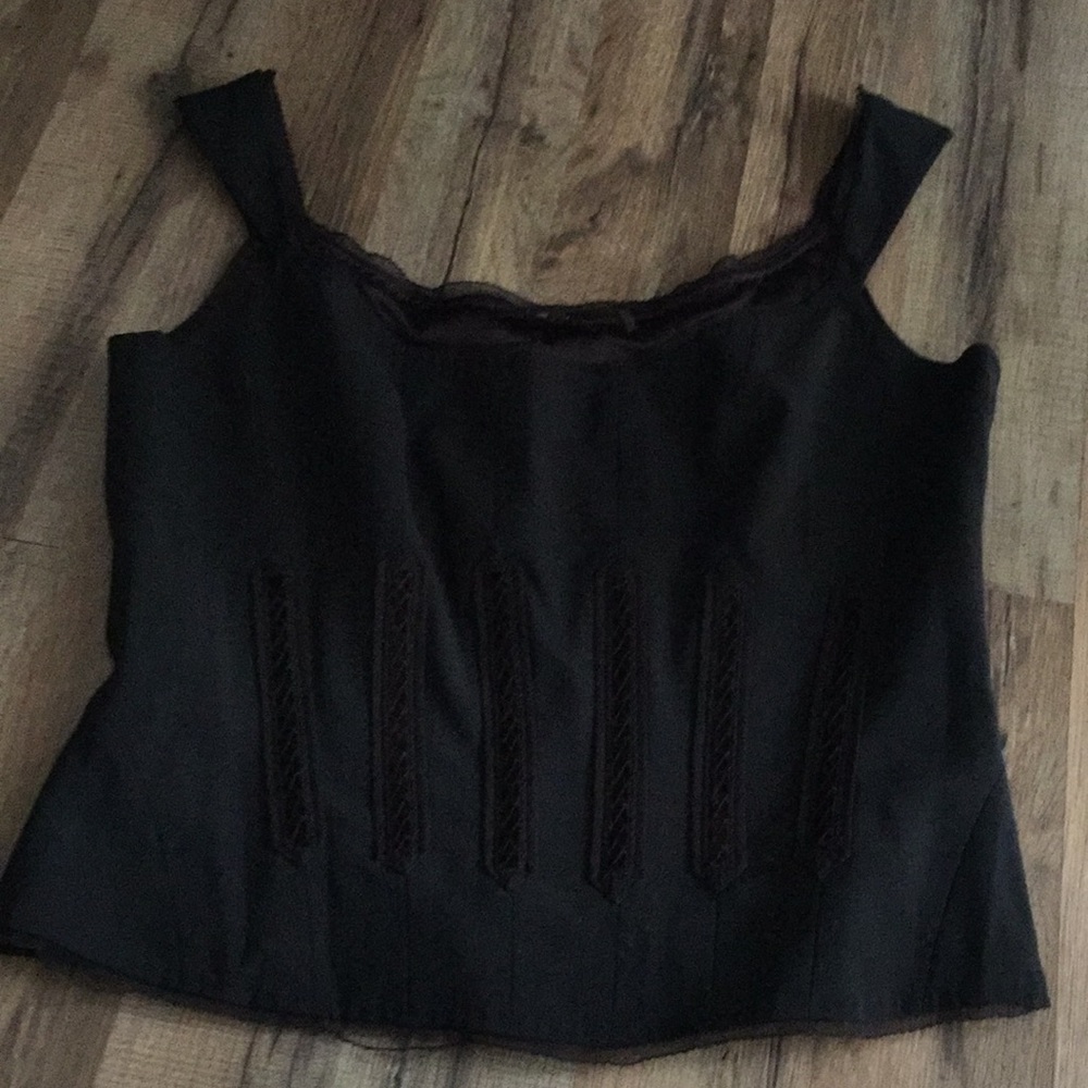 Crop top